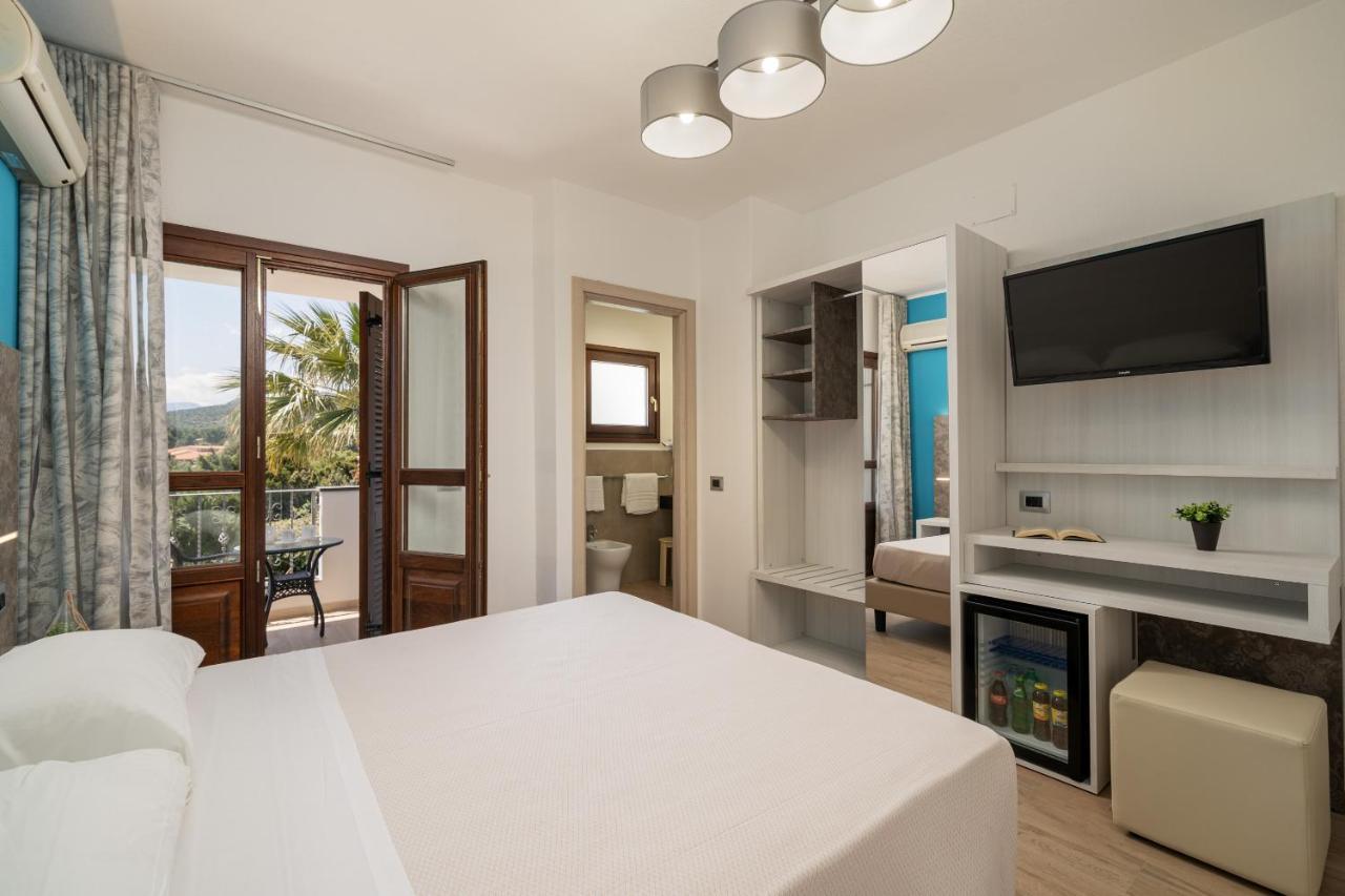 I Ginepri Hotel Cala Gonone Exterior photo